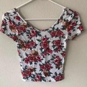Cropped T-shirt